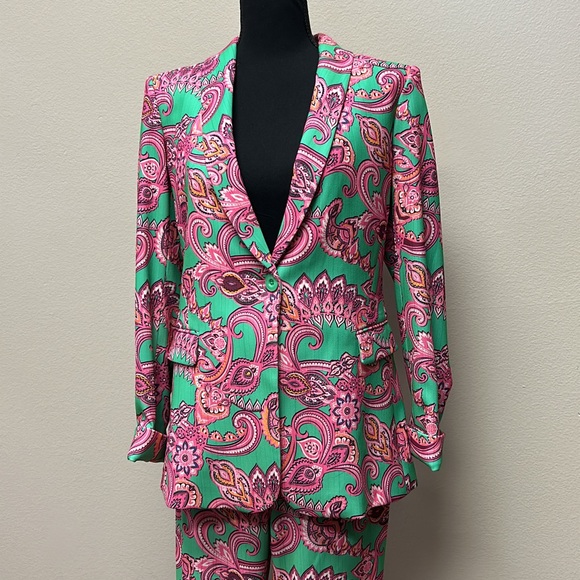 Stylish Green and Pink Paisley Blazer - Picture 6 of 6